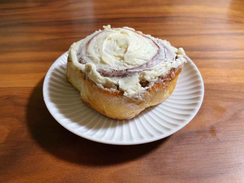 シナボンのシナモンロール、美味しかったです。